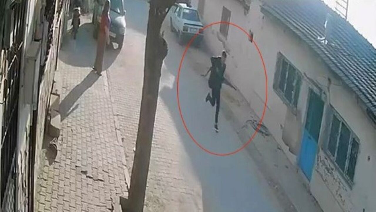 Manisa'da Liseye Silahlı Saldırı 4 (1)