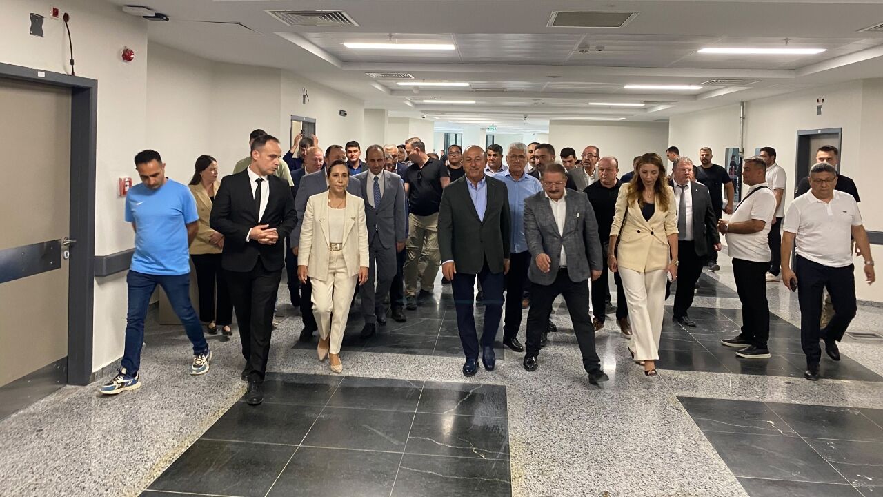 Mevlüt Çavuşoğlu Aksu Devlet Hastanesi