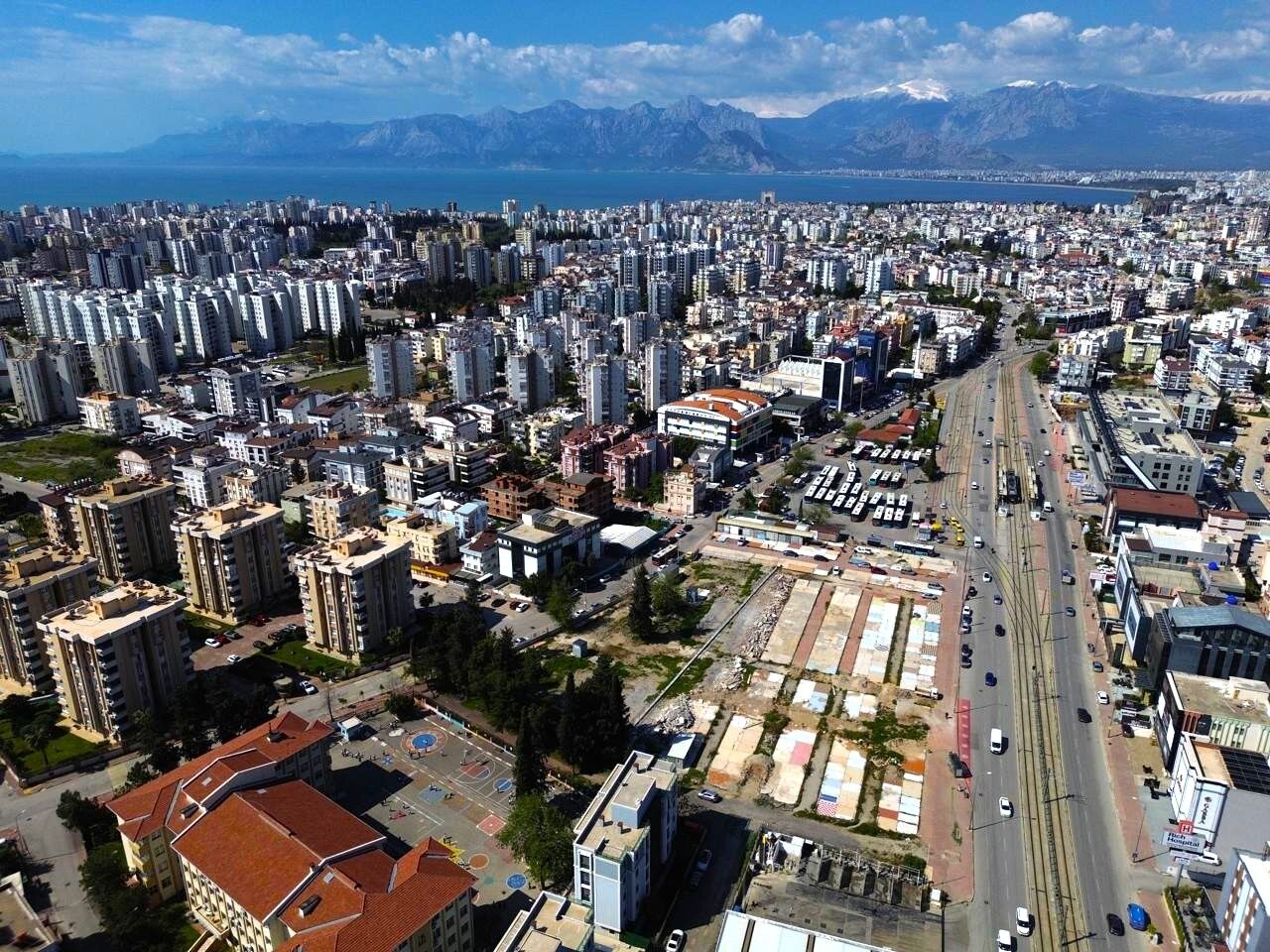 Meydan Festival Çarşısı’ndan Geriye Kalan Molozlar (5)