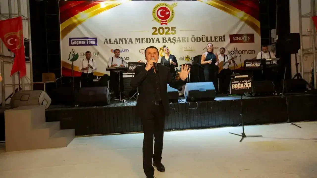 Mithat Körler Alanya Aktif Gazeteciler Cemiyeti Ödül Töreni