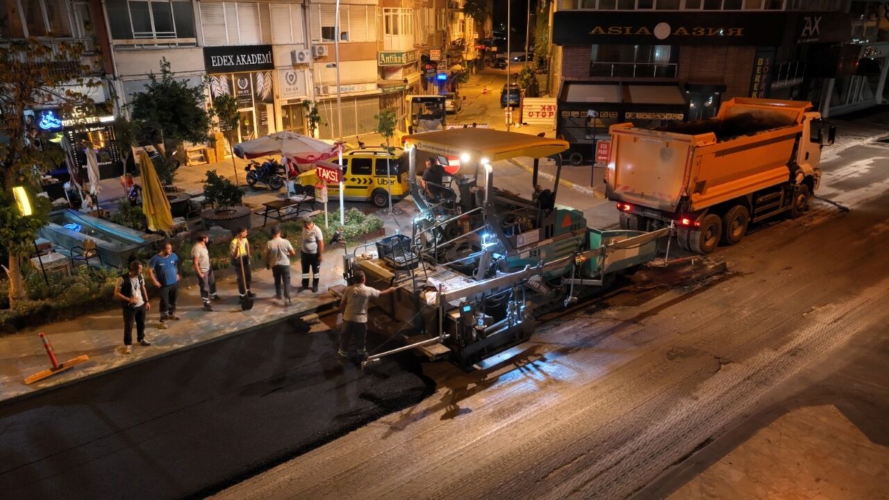 Şehit Binbaşı Cengiz Toytunç Caddesi’nin Asfalt Çalışması (3)