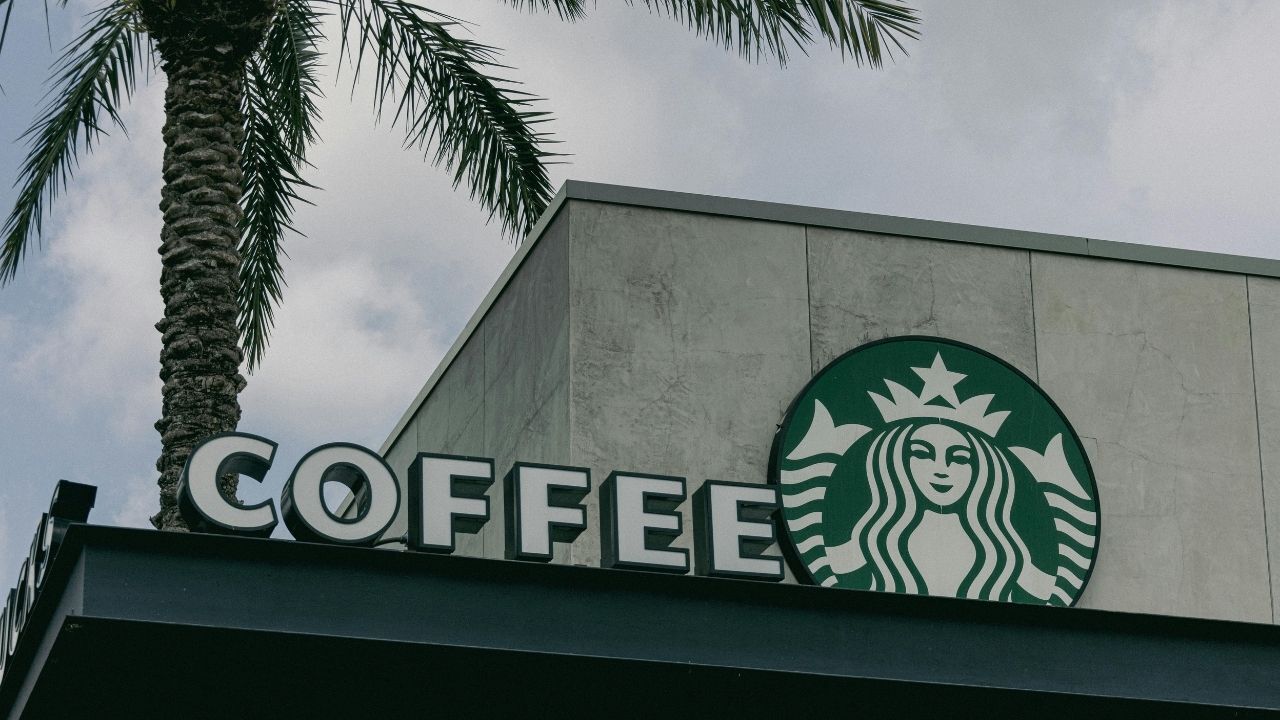 Starbucks 250 Mağazasını Kapatıyor! Antalya’daki Şubeler Ne Olacak12 (3)