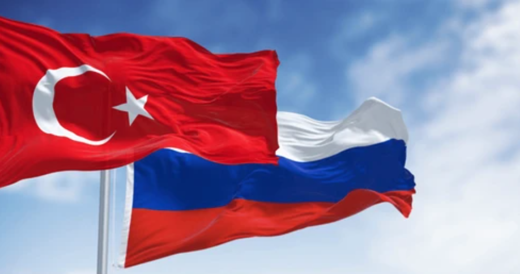Antalya'da Rus vatandaştan Türk velilere tepki!