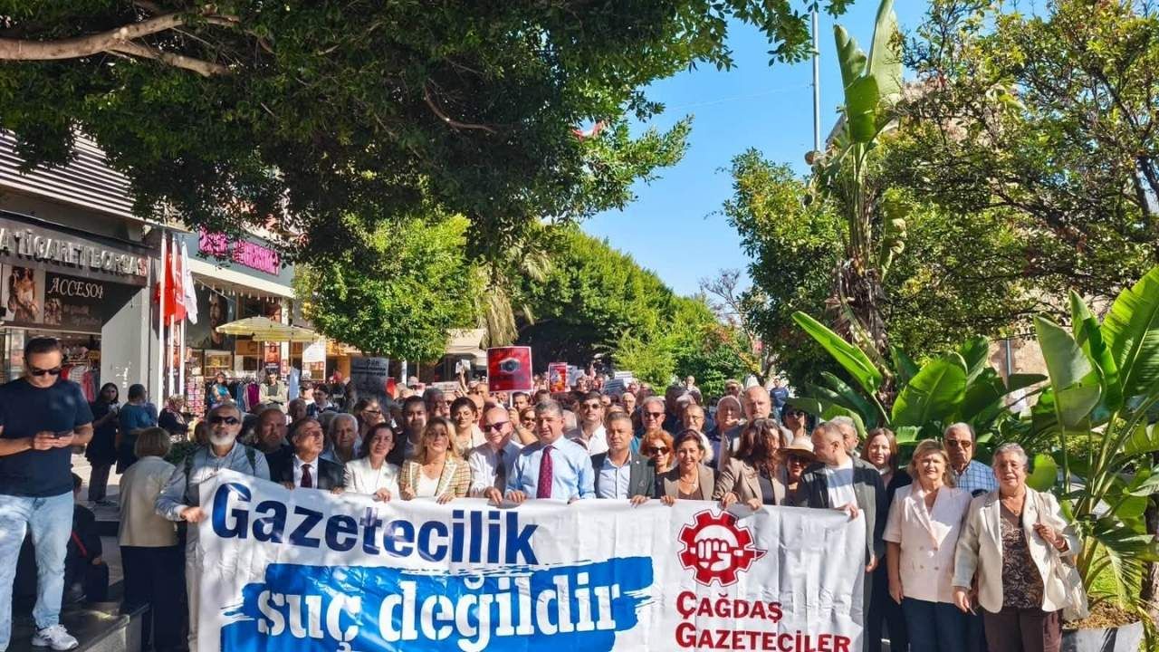 24 Eki̇m Gazeteci̇ler Eylem7