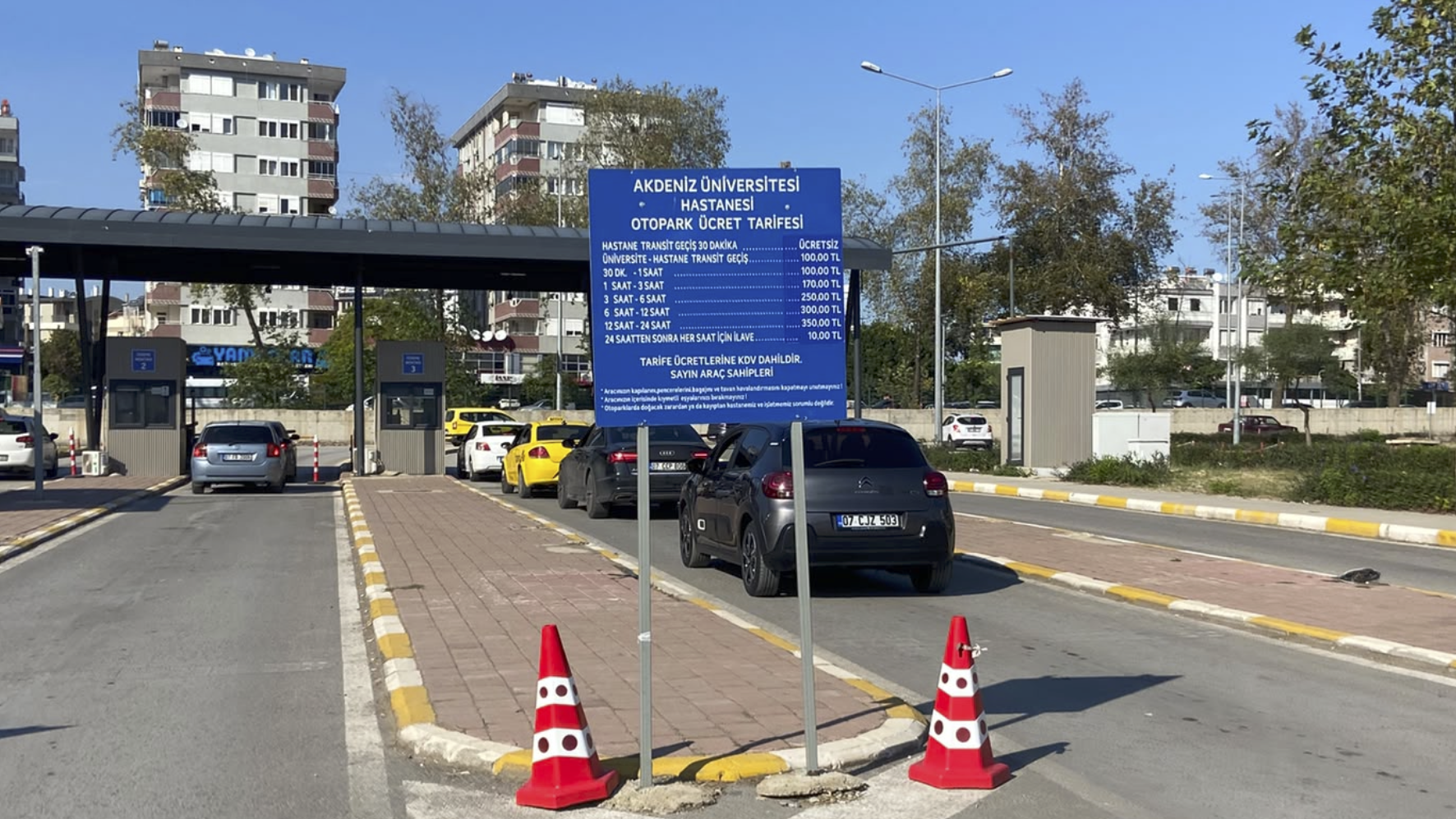 Akdeniz Üniversitesi Hastanesi Otopark 55-1