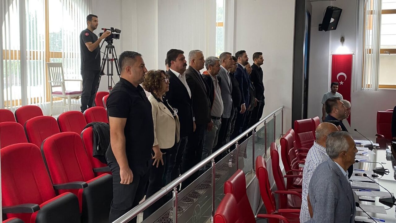 Aksu Meclis'i Parti Başkanları Yan Yana 2
