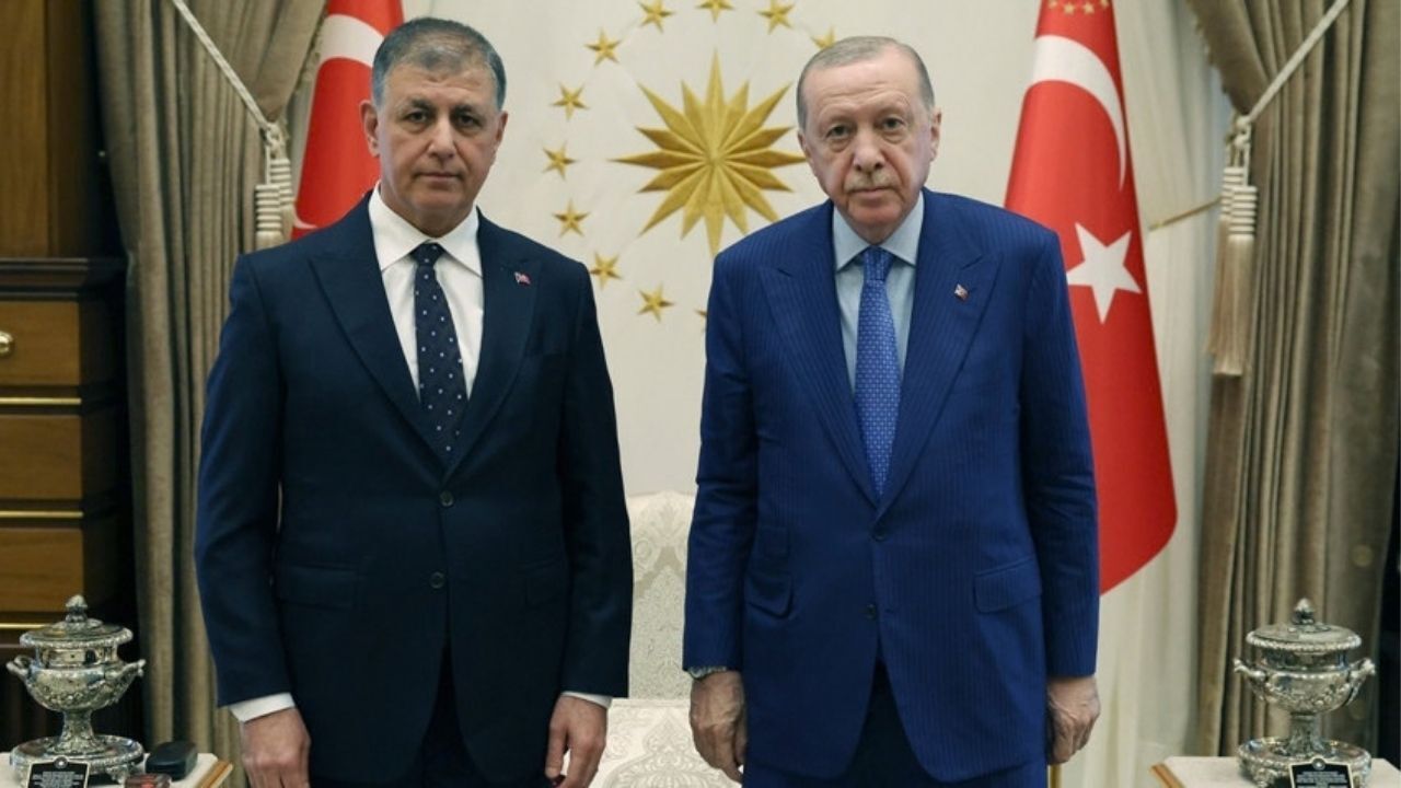 Cemil Tugay Kimdir, Nereli Siyasete Nasıl Başladı Ak Parti’ye Neden Geçti Q2 (2)