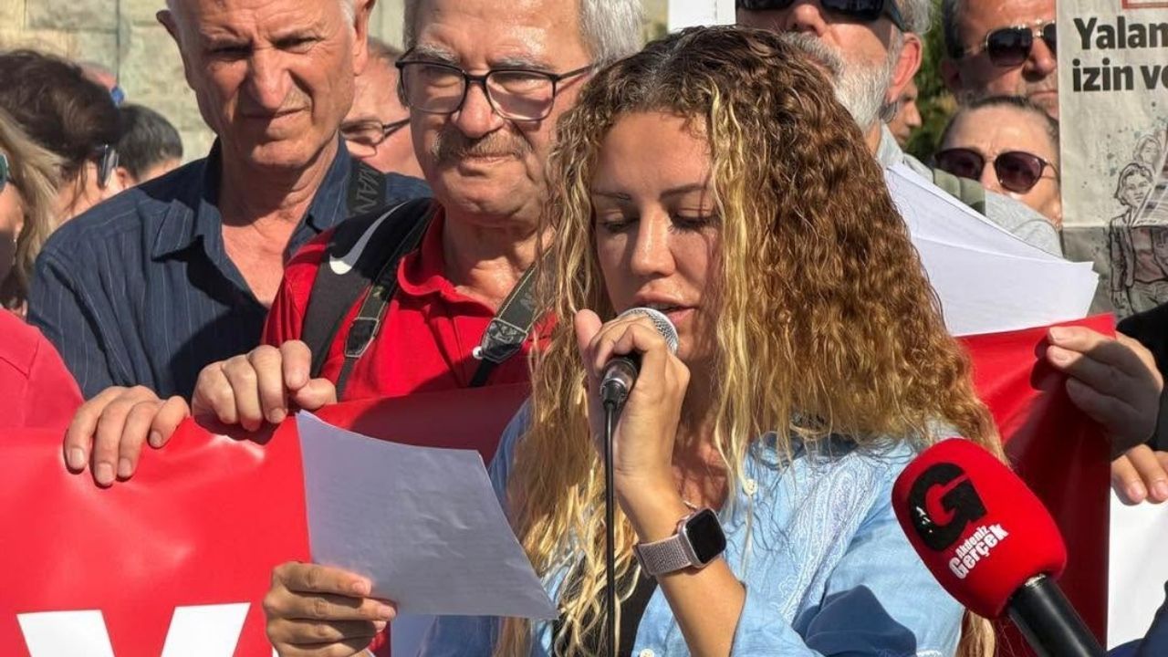 Ceren Deniz-1
