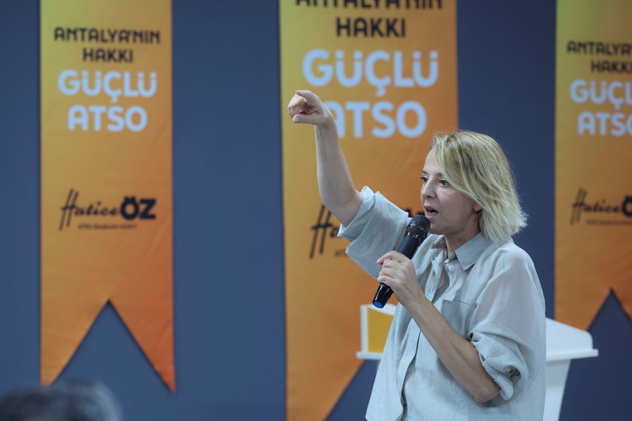 Hatice Öz’den ATSO’ya mesaj: “Kimse kendini vazgeçilmez sanmasın”
