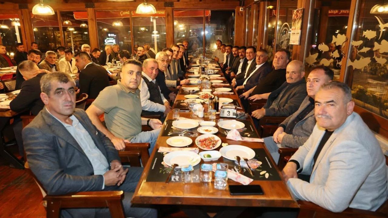 Halil Öztürk Muhtarlar Yemek3