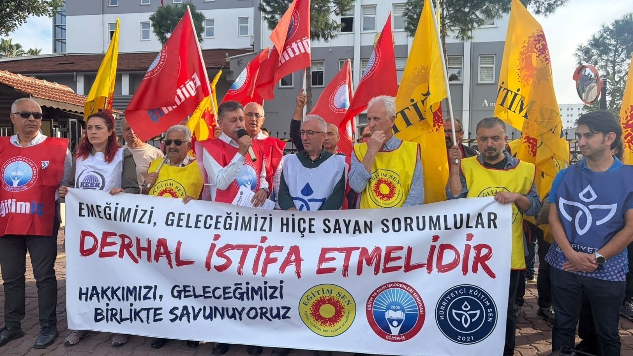 Kadro Yok, 19 Öğretmen Atandı! Sendikalardan Antalya’da Ortak Tepki1 (3)