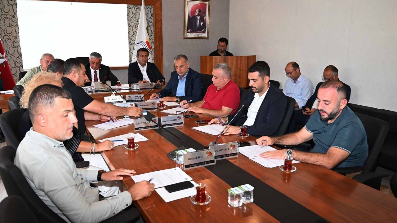 Kemer Belediyesi ekim ayı meclisinde 2027 bütçesi ve turizm fuarları gündemde