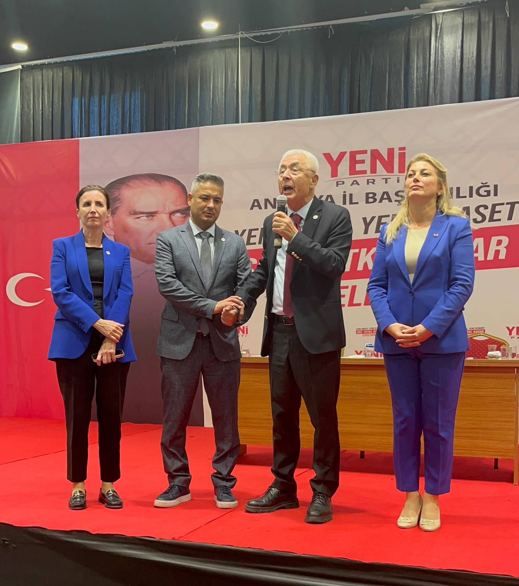 Nail Kamacı, Gökhan Ölmez'i Tebrik Yeni Parti 1.Olağan İl Kongresi
