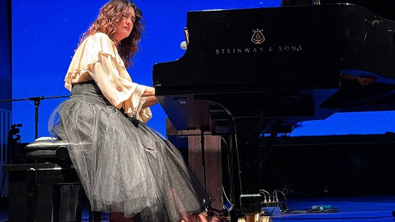 Uluslararası Antalya Piyano Festivali'nde Anjelika Akbar, rüzgarı