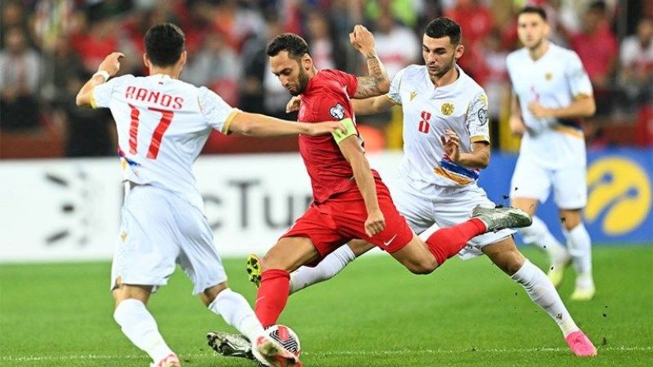 A Milli Futbol Takımımız beraberliği zor kurtardı: Türkiye 1 -  Ermenistan 1