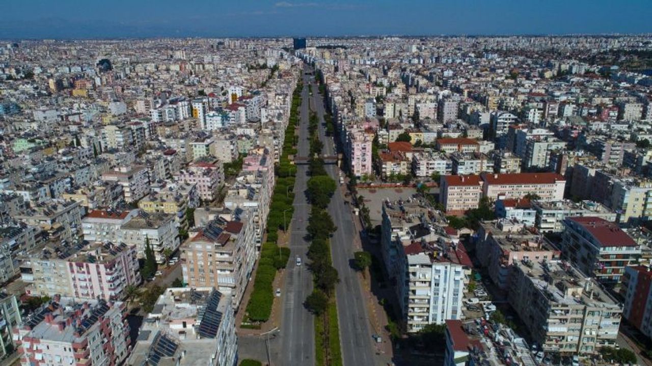 Yabancılara en fazla konut satılan kent Antalya