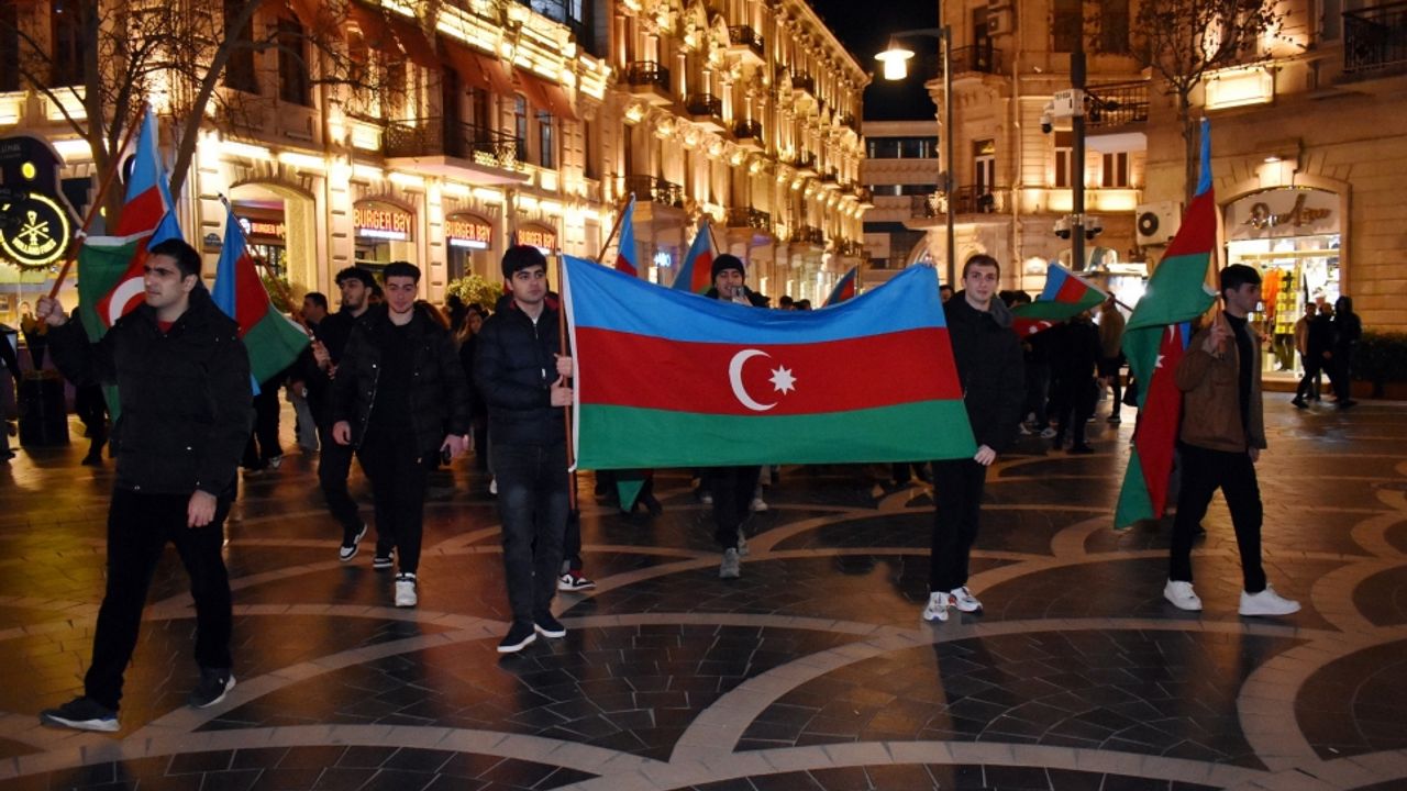 Azerbaycan, İlham Aliyev'in zaferini kutluyor