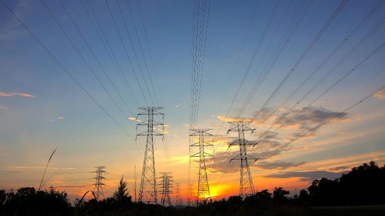 Suriye’ye elektrik ihracatına yalanlama geldi!