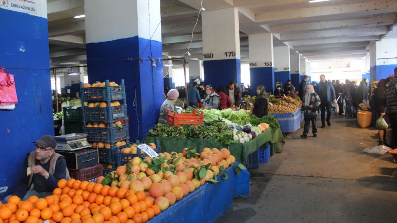 Antalya’da 1 Ocak’ta semt pazarları kurulacak mı?