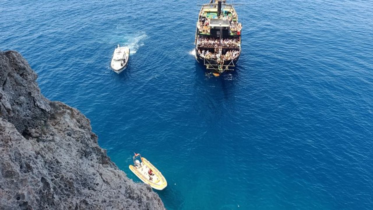 Alanya Kalesi’nde hareketli saatler! Yarım saatlik kurtarma operasyonu