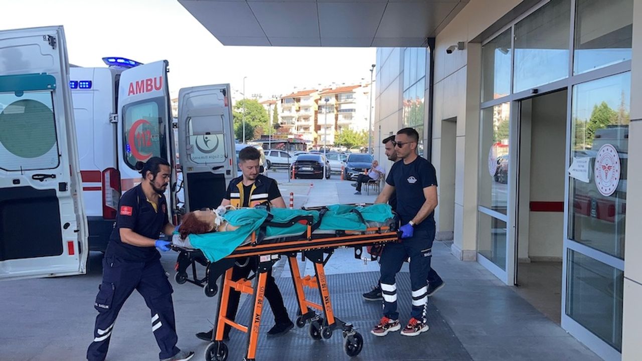 Salda Gölü'nde can pazarı: Genç kız yoğun bakımda!