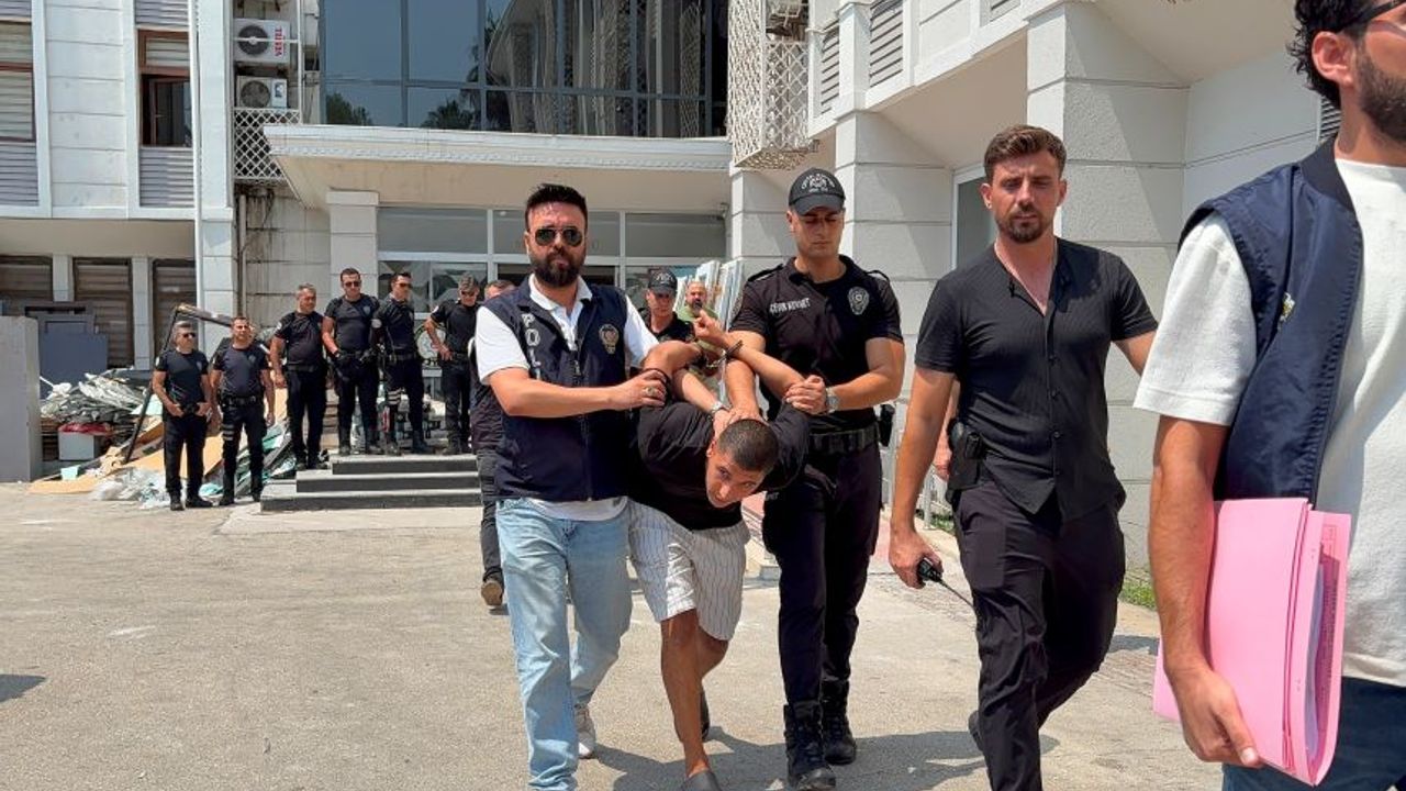 Mersin'de anne ve kızını öldürdü! Şafak operasyonuyla yakalandı