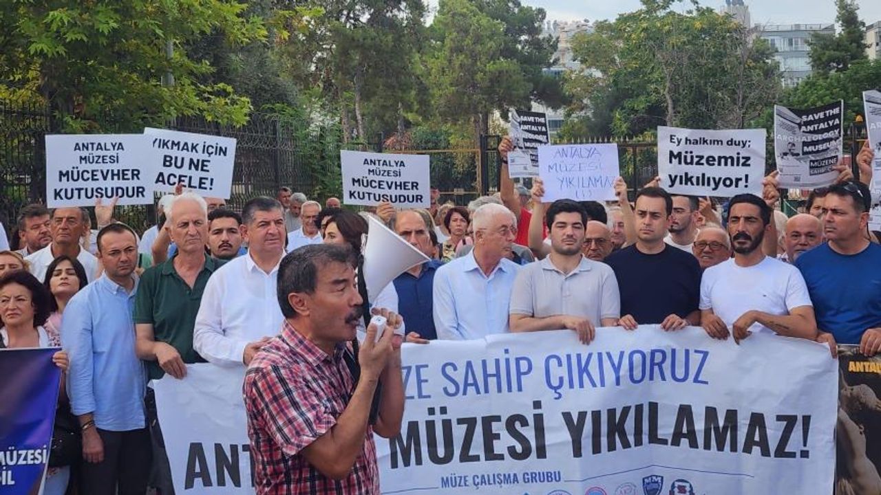 Antalya Müzesi’nin yıkım kararına tepkiler sürüyor