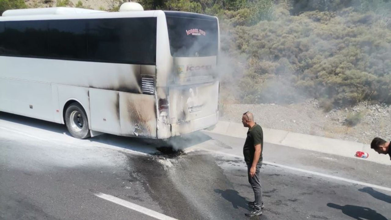Muğla'da yolcu otobüsünde korkutan yangın