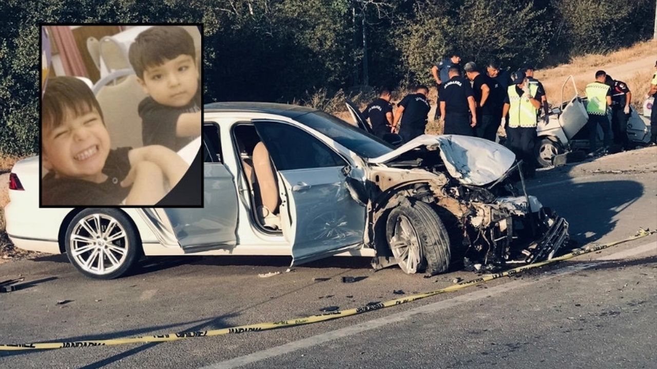3 yaşındaki ikizler feci kazada hayatını kaybetti