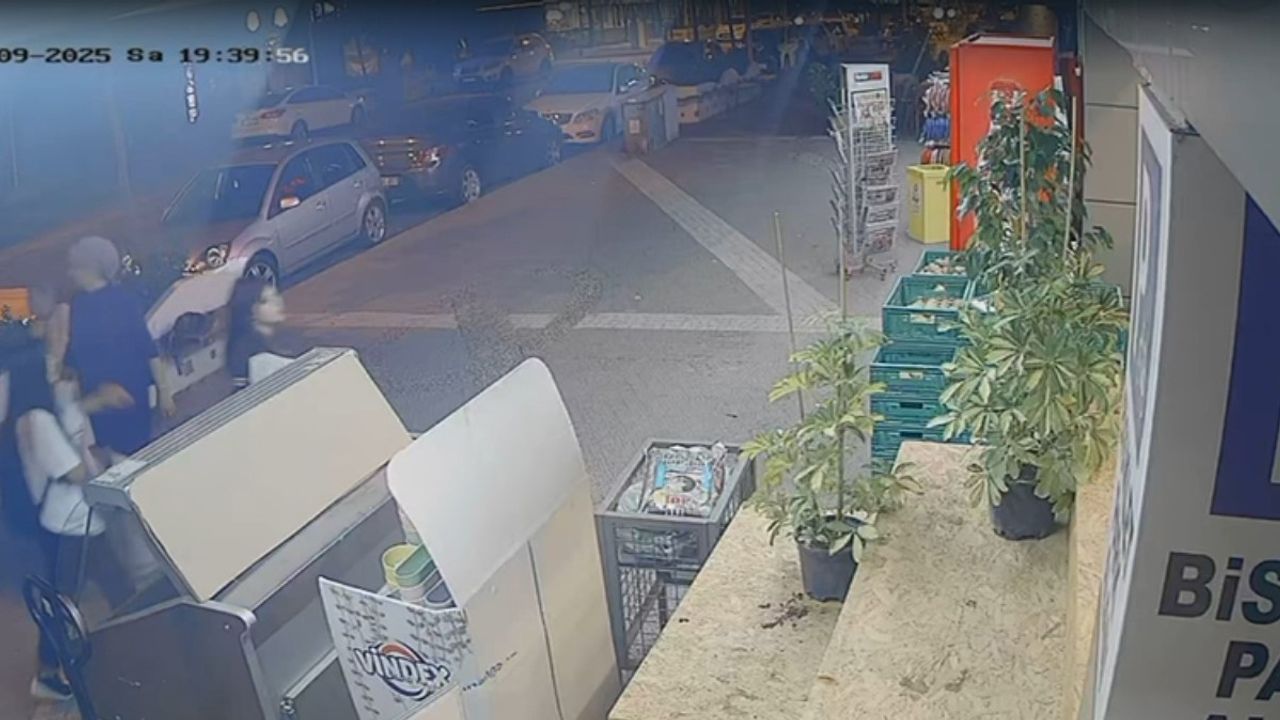 Manavgat'ta otomobilden kaçan sürücü başka aracın altına girdi