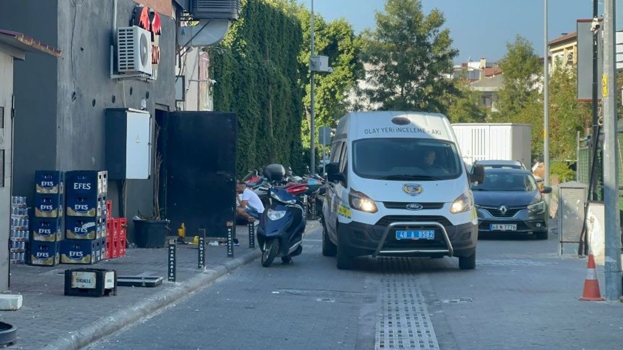 Marmaris'te eğlence mekanında silahlı saldırı!