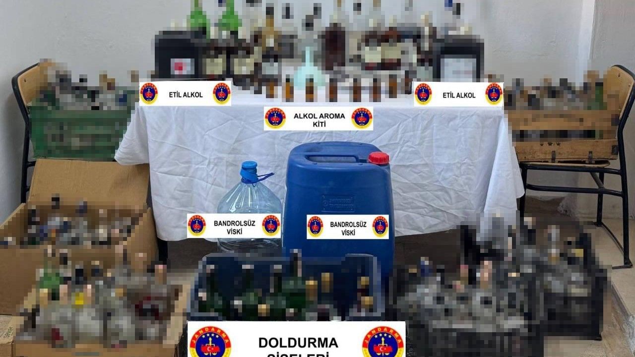 Burdur'da kaçak alkole darbe: 7 şüpheli gözaltında