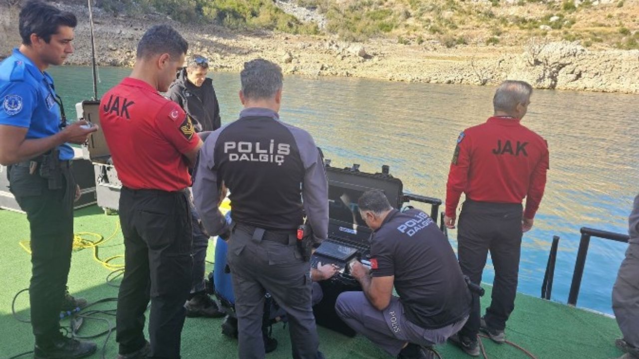 Oymapınar Baraj Gölü'nde kaybolan İrlandalı turist hala aranıyor!