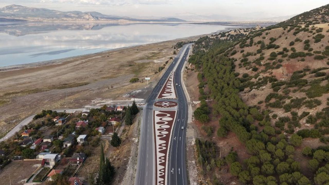 Burdur’a ulaşım rahatlıyor: Burdur-Tefenni-Çavdır yolu hizmete açılıyor