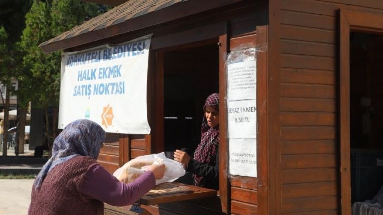 Korkuteli’nde Halk Ekmek büyük ilgi gördü