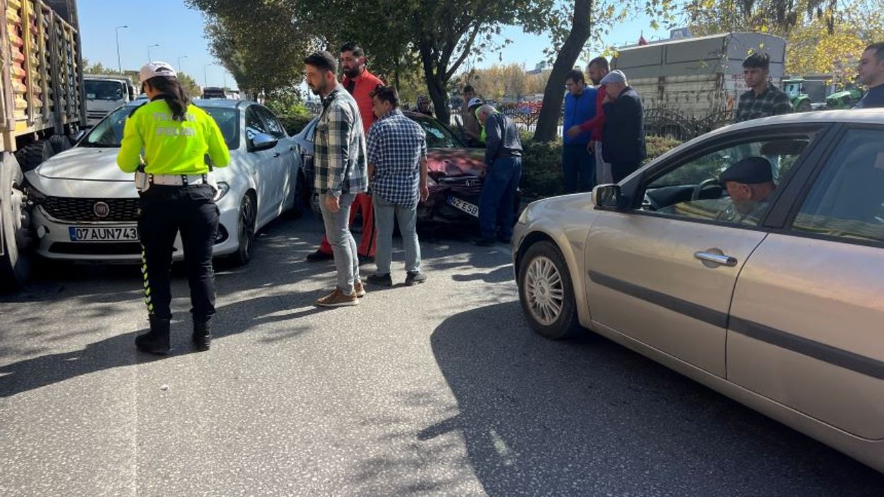 Ters yöne giren yaşlı adamdan pes dedirttin savunma! "Çarpmasaydınız"