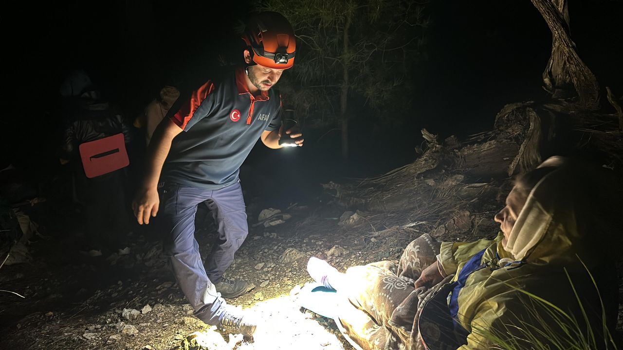 Kumluca'da ekipler Ukraynalı kadın için seferber oldu