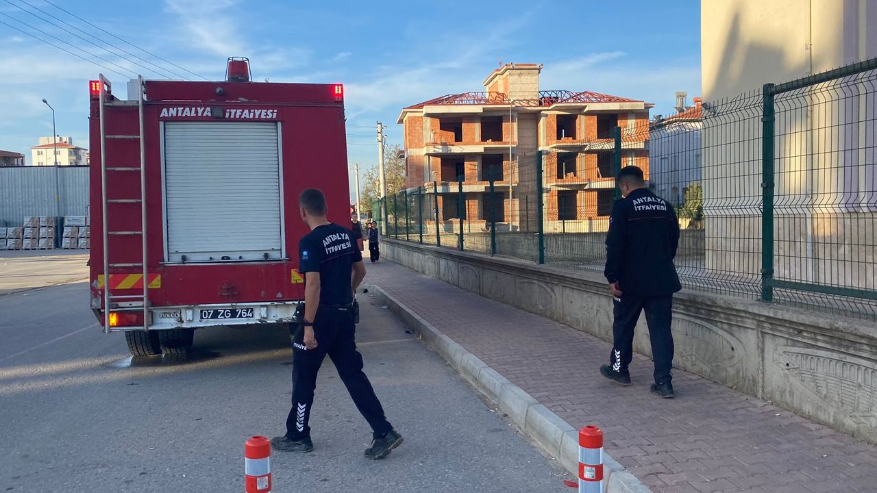 Serik'te okulda panik anları