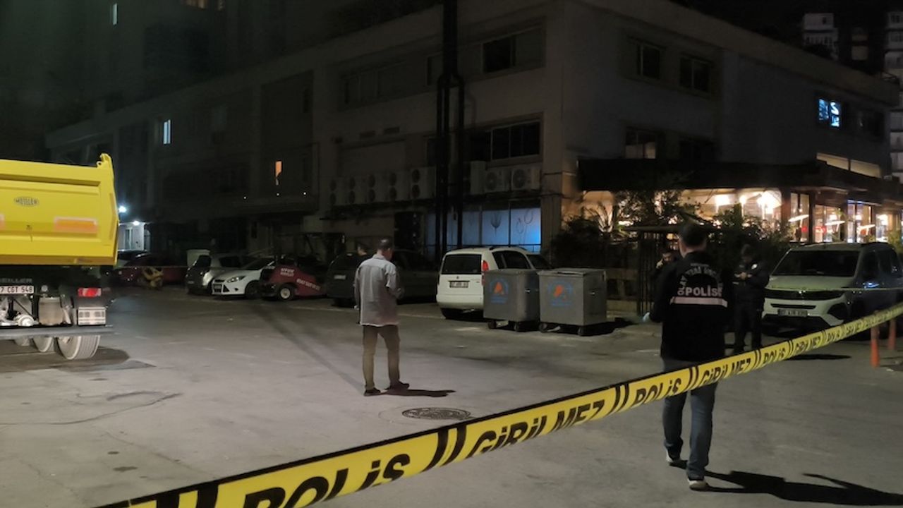 Antalya'da restorandan çıkan Türk asıllı Alman vatandaşa silahlı saldırı