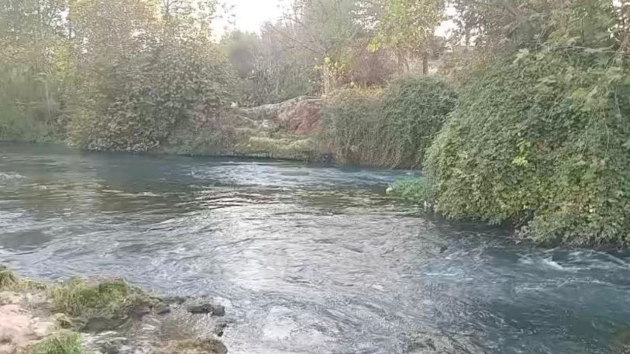 Antalya’da düden çayına düşen genç ekipleri harekete geçirdi