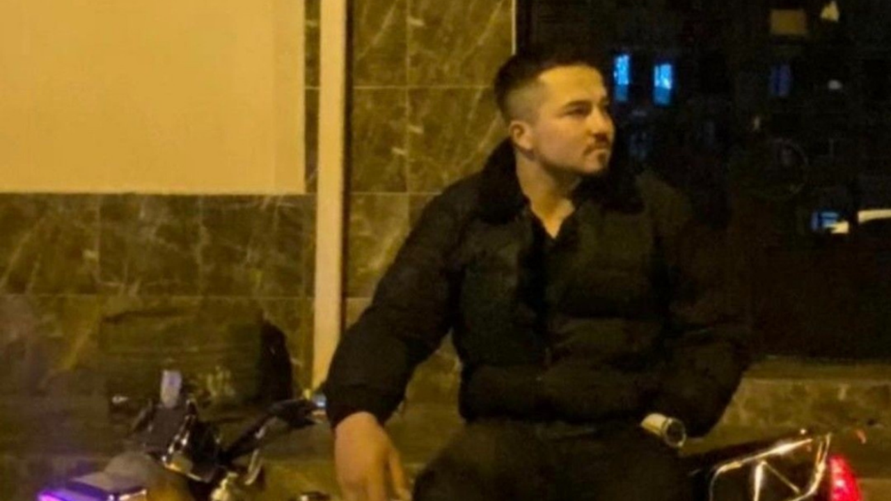 Isparta'da motosikletle otomobil kafa kafaya çarpıştı!