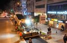 Antalya’da kazılan yollar gece asfaltlanıyor!