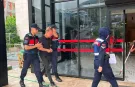 Alanya’da eşini ve kayınvalidesini bıçaklayan adam adliyede