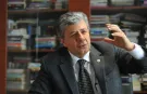 Mustafa Balbay, Antalya Kitap Fuarı’nı yazdı: "Kime güveneceğiz?"