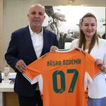 Büşra Özdemir’den dikkat çeken çağrı: “Antalya’nın takımlarını yan yana görmek istiyoruz”