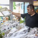 Antalya’da Düden Balık Çarşısı balıkseverlerin uğrak noktası oldu