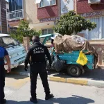 Kepez’de zabıtadan seyyar satıcı operasyonu