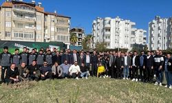 Anamur Kaymakamı Bozdemir, Anamur Belediyespor futbolcularıyla bir araya geldi 