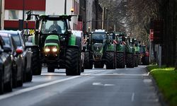 Almanya'da, çiftçilerin grev dalgası büyüyor