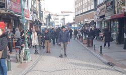 Tatilin ardından cadde ve sokaklarda hareketlilik başladı